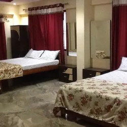 Jaya Paradise Lodging Restaurant
